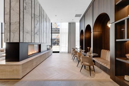 950 Rue Saint-Antoine O, Montréal, QC - Photo 2