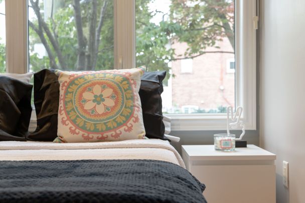 For Lease - 179 Hanson Street Unit# Main, Toronto, Ontario - Photo 1