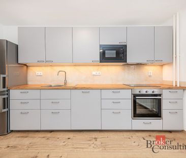 Apartment for rent, 3+kk - 2 bedrooms, 56m - Photo 2
