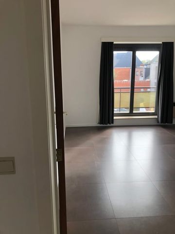 Appartement te huur - Photo 2