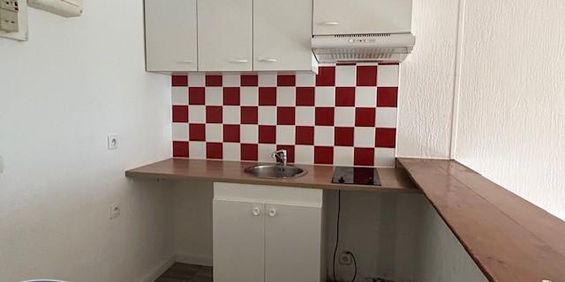 Location Appartement 1 pièce 19m² CORBEIL ESSONNES 91100 - Photo 3