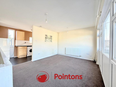 1 bedroom maisonette to rent - Photo 2