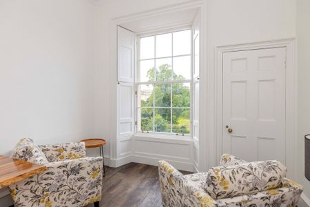 2F, 8 Moray Place - Photo 3