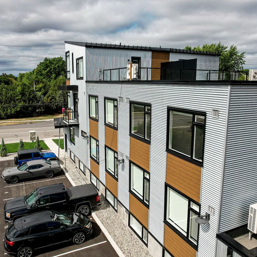 845 Champlain Street, Chatelaine Village, Ottawa, ON - Photo 1