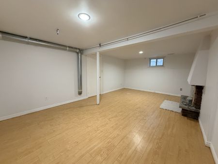 For Lease - 313 Rossland Road Unit# lower, Whitby, Ontario - Photo 4