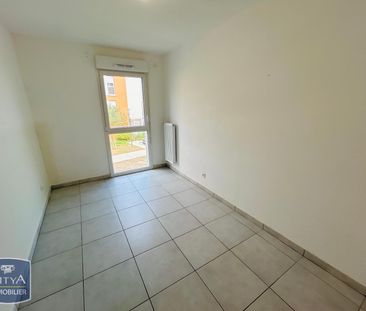 Location Appartement 4 pièces 76m² PORT DE BOUC 13110 - Photo 6