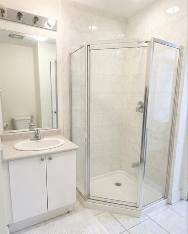 For Lease - 65 Yorkland Boulevard Unit# 605, Brampton, Ontario - Photo 4