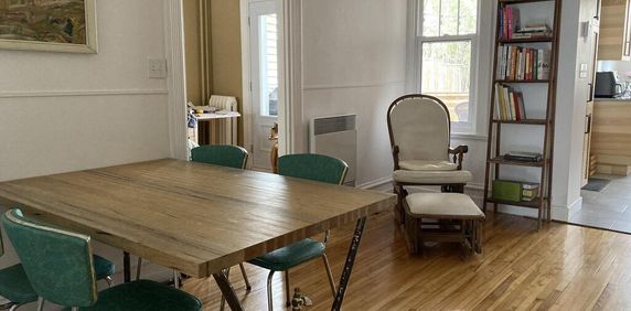 Grand 7 1/2 Maison De Ville - Photo 2