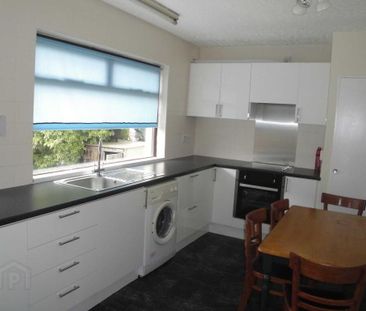 21 Margaret Avenue, Ballyclare, BT39 9HW - Photo 2