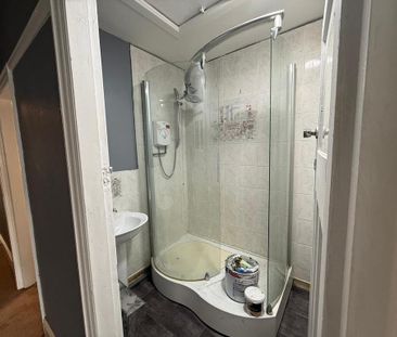 3 bedroom maisonette to rent - Photo 6
