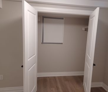 For Lease - 22 Deer Pass Road Unit# UNIT 2, East Gwillimbury, Ontario - Photo 3