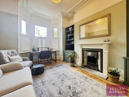 5 bedroom semi-detached house to rent - Photo 4