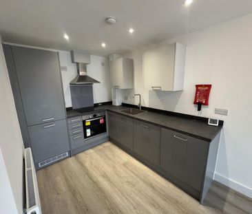 1 bedroom flat to rent - Photo 2
