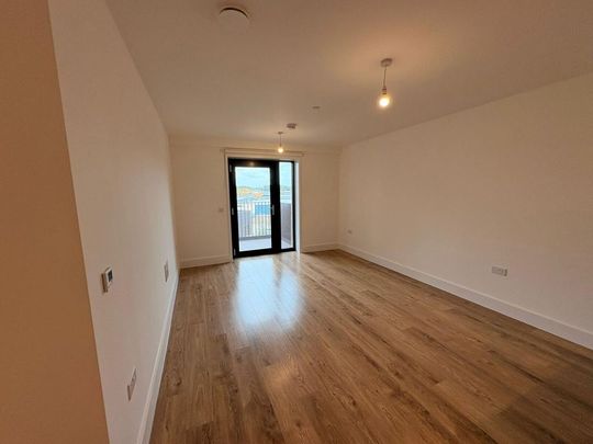 2 bedroom penthouse to rent - Photo 1