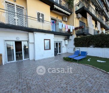 Bilocale in Affitto in Via Girolamo Santacroce 19 H a Napoli - Photo 6