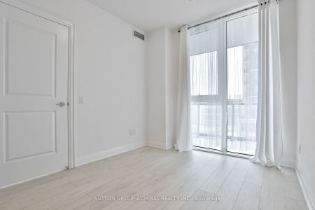 For Lease - 20 Gatineau Drive Unit# 412E, Vaughan, Ontario - Photo 3