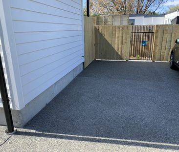 As New 2 Bedroom Townhouse in Somerfield - Photo 4