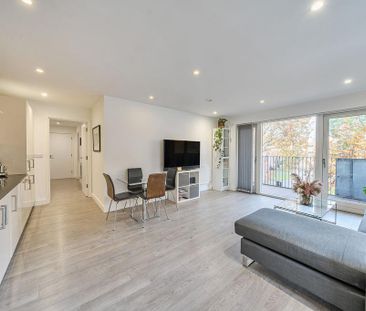 2 bedroom flat to rent - Photo 4