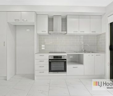"LOW-MAINTENANCE LIVING" - Photo 3