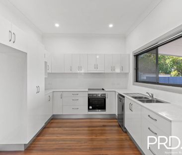 Renovated Charm in Casino - Photo 5