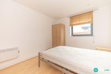 2 bedroom flat to rent - Photo 4