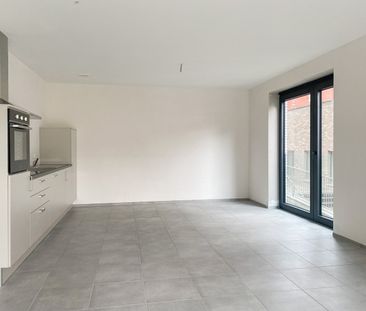 Luxe appartement met ondergrondse stnplts en berging - Foto 1