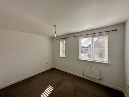 3 bedroom terraced house to rent - Photo 2