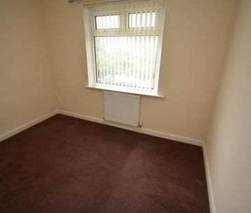 3 bed House - Mid Terrace for Rent - Photo 5