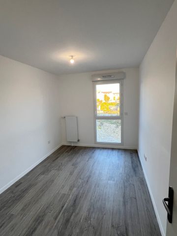 Location Appartement 3 pièces 68m² ST JEAN DE LA RUELLE 45140 - Photo 4