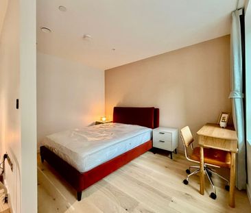 1 Bed Flat, Pilot Walk, SE10 - Photo 1