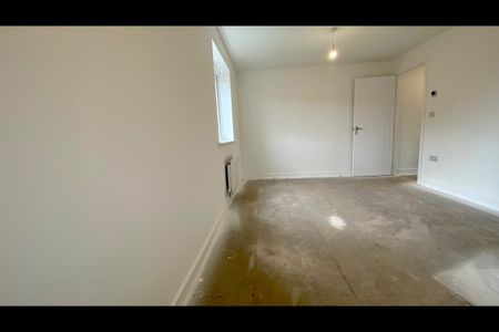 3 Bed Detached House, Mirpur Close, CV6 - Photo 5