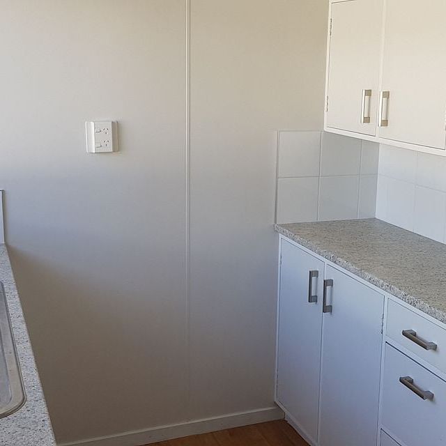 Close to Village - Easy Care - Photo 1