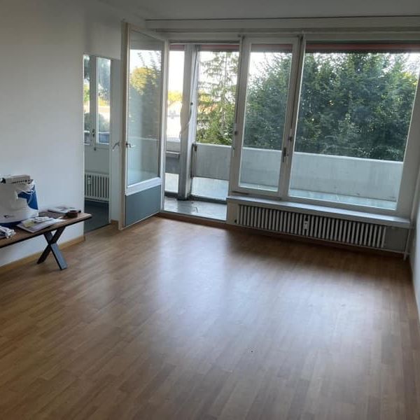 "Wunderschöne Wohnung mit Balkon - zentrale Lage / Nähe Autobahn" - Foto 1