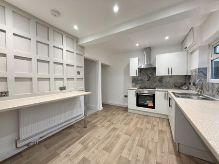 Grove Avenue, Doncaster - Photo 2