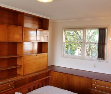 Close to Northcote Township and Harbour Bridge - Photo 6