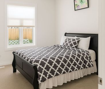 For Lease - 63 Compass Trail Unit# 7, Central Elgin, Ontario - Photo 6