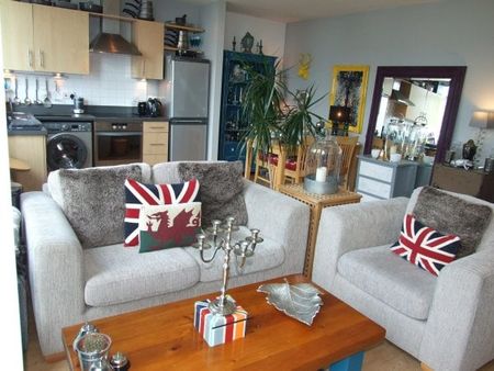 Skyline Plaza, Southend on Sea, Property for rent - Photo 2