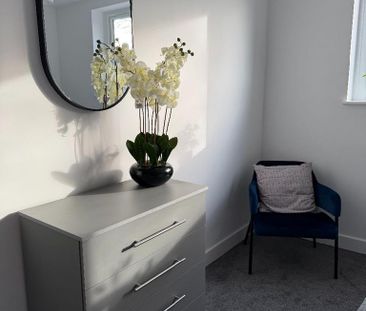 2 bedroom apartment to rent - Photo 6