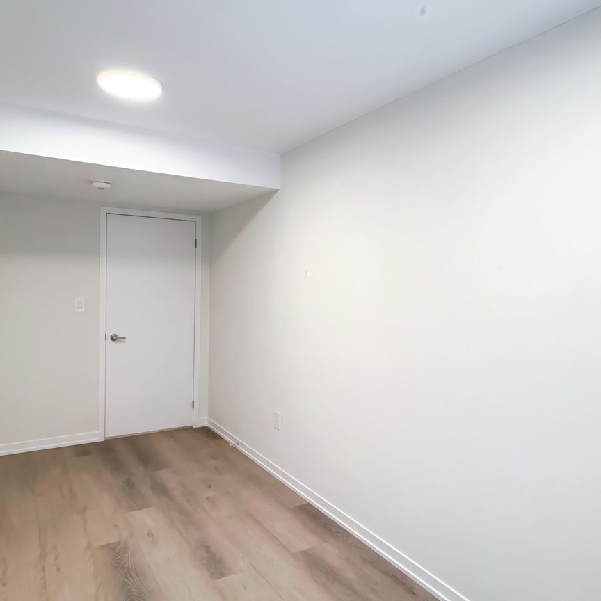 For Lease - 194 MATAWIN Lane, Richmond Hill, Ontario - Photo 1