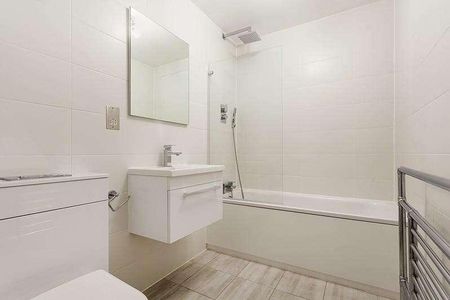 Riverside Court, Vauxhall, SW8 - Photo 5