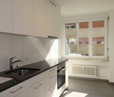 Nähe Matthäuskirche - moderne 3-Zimmerwohnung im 3.OG mit Lift - Photo 2