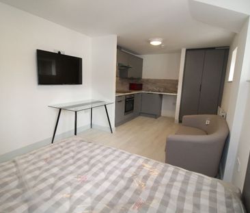 Fylde Road,Unit Apt 04 Student Village-FM, PRESTON, Lancashire PR1 2FQ - Photo 2