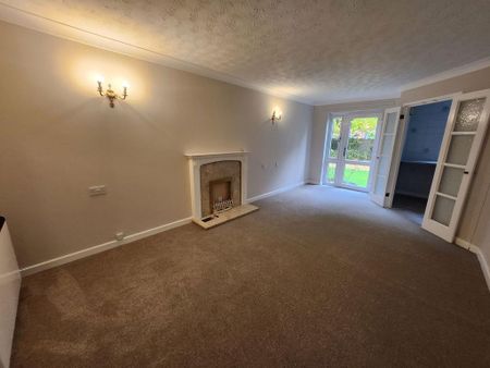 1 bedroom ground floor flat to rent - Photo 2