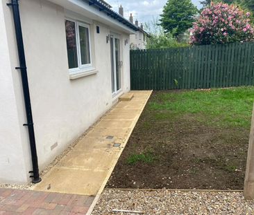 4 bedroom terraced house to rent - Photo 1