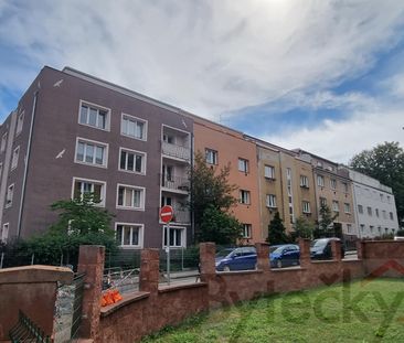 Pronájem bytu 1+1 25 m², Srbínská , Praha Strašnice - Photo 1