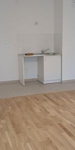 location Appartement T3 DE 59.48m² À CHESSY - Photo 3