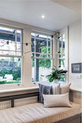 Hawthorn East - Photo 1