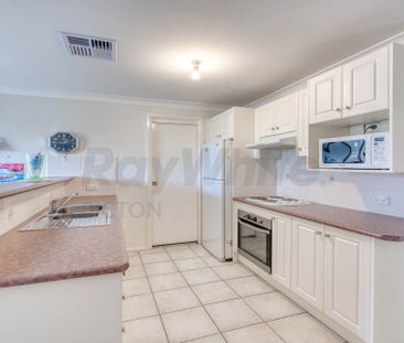 3 Bedroom Family Home - Great Location - Photo 3