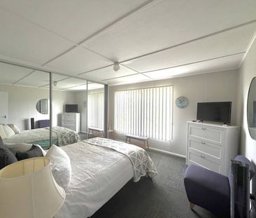 Fully Furnished 3 Bedroom Rental - Photo 5