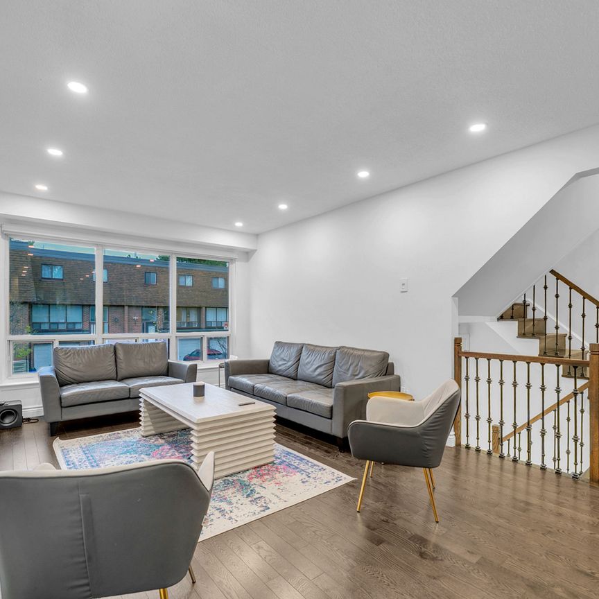 For Lease - 40 Stately Way, Markham, Ontario - Photo 1